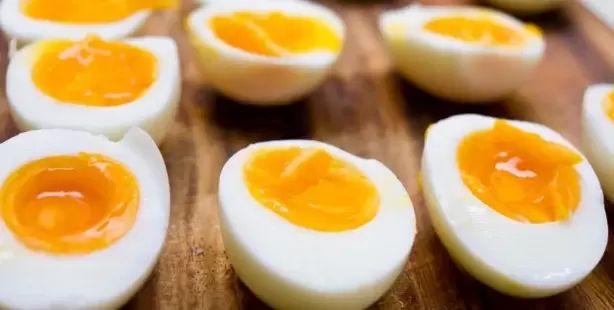 Vantaxes e inconvenientes da dieta de ovos